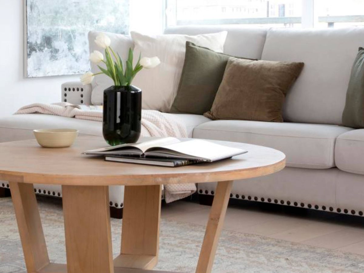 Foto: Mesas curvas: el mueble que triunfará en la decoración de 2023. (Cortesía/Banak)
