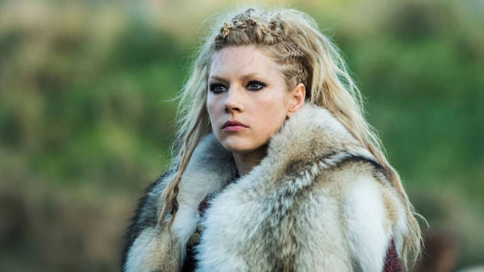 Había mujeres guerreras. De hecho, el personaje histórico de Lagertha se dio a conocer gracias a sus dotes de lucha y se le concibió la denominación de skjaldmö o incluso valquiria.