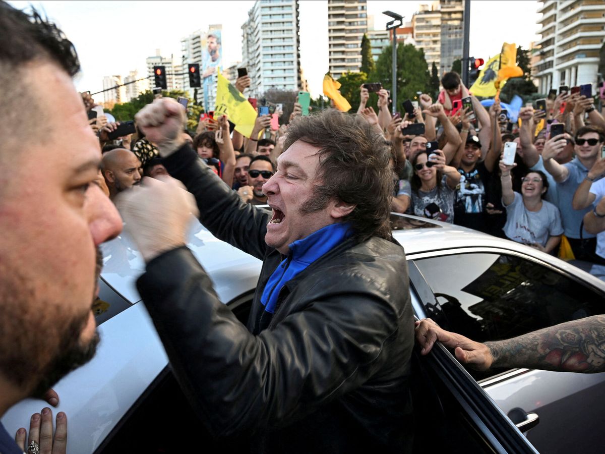 Foto: Milei espera ganar las elecciones en la segunda vuelta. (Reuters/Luciano Bisbal)