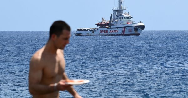 Foto: El Open Arms se acerca a Lampedusa. (Reuters)