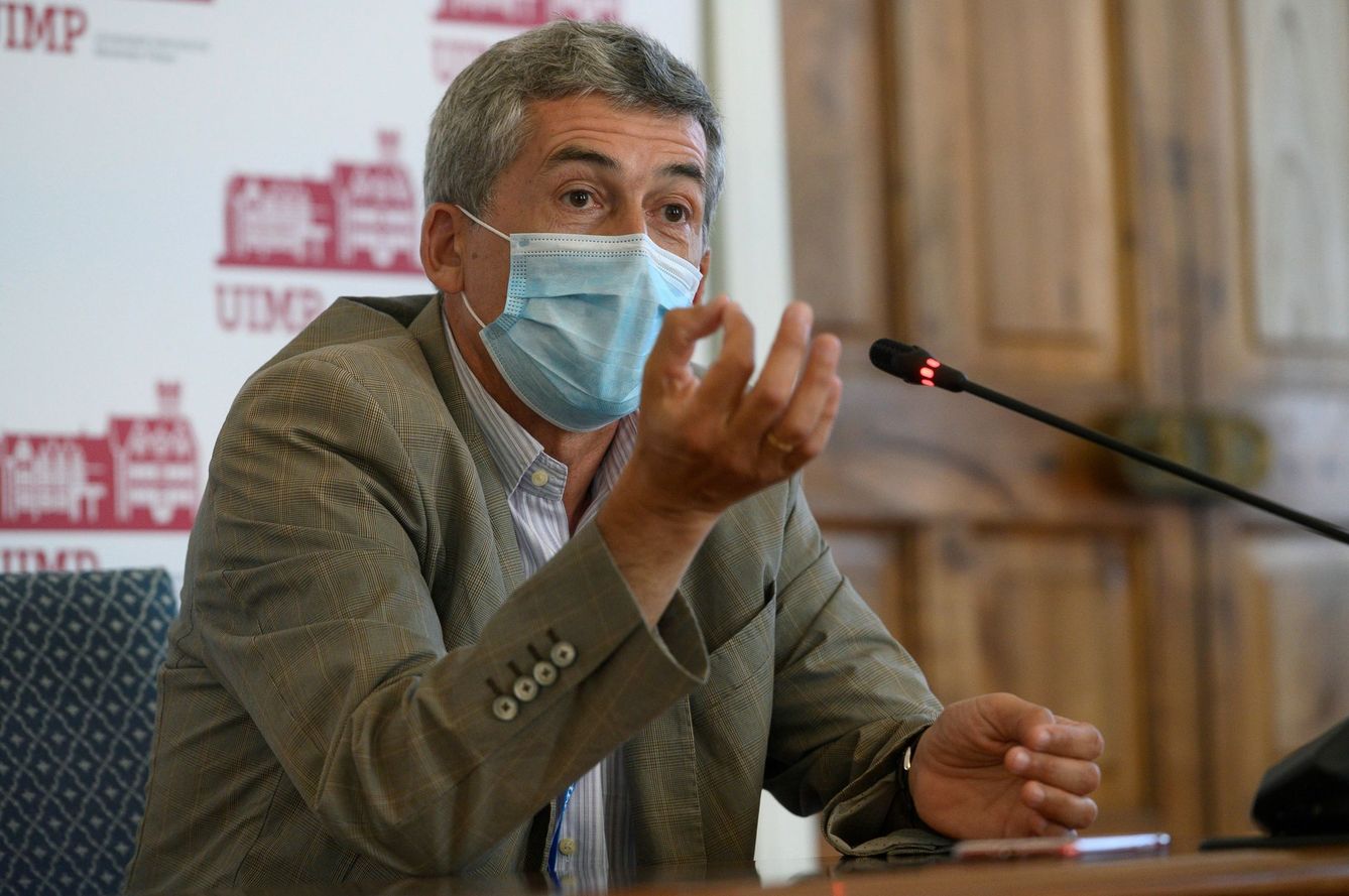 El virólogo e investigador del CSIC Antonio Alcamí. (EFE)
