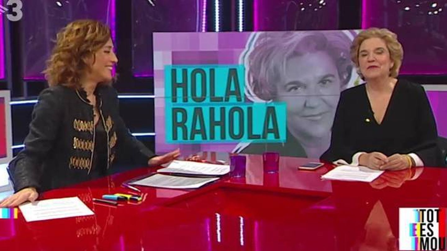 Helena García Melero y Pilar Rahola, en 'Tot es mou'. (TV3).