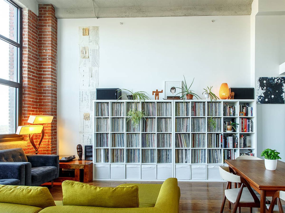 Foto: Cinco formas de optimizar el espacio en casa con estas soluciones de almacenamiento (Nathan Van Egmond para Unsplash)