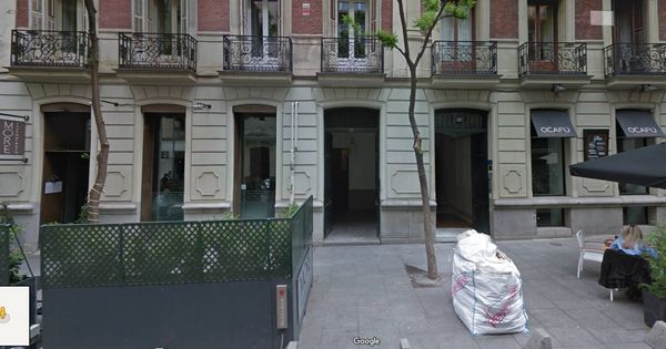 Foto: Gallardón y Zoido coincidieron en la puerta de ambos restaurantes. (Google Maps)