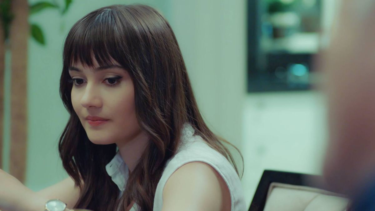 'Pecado original': Zehra teme que Zeynep tenga un oscuro plan para embaucar a Halit