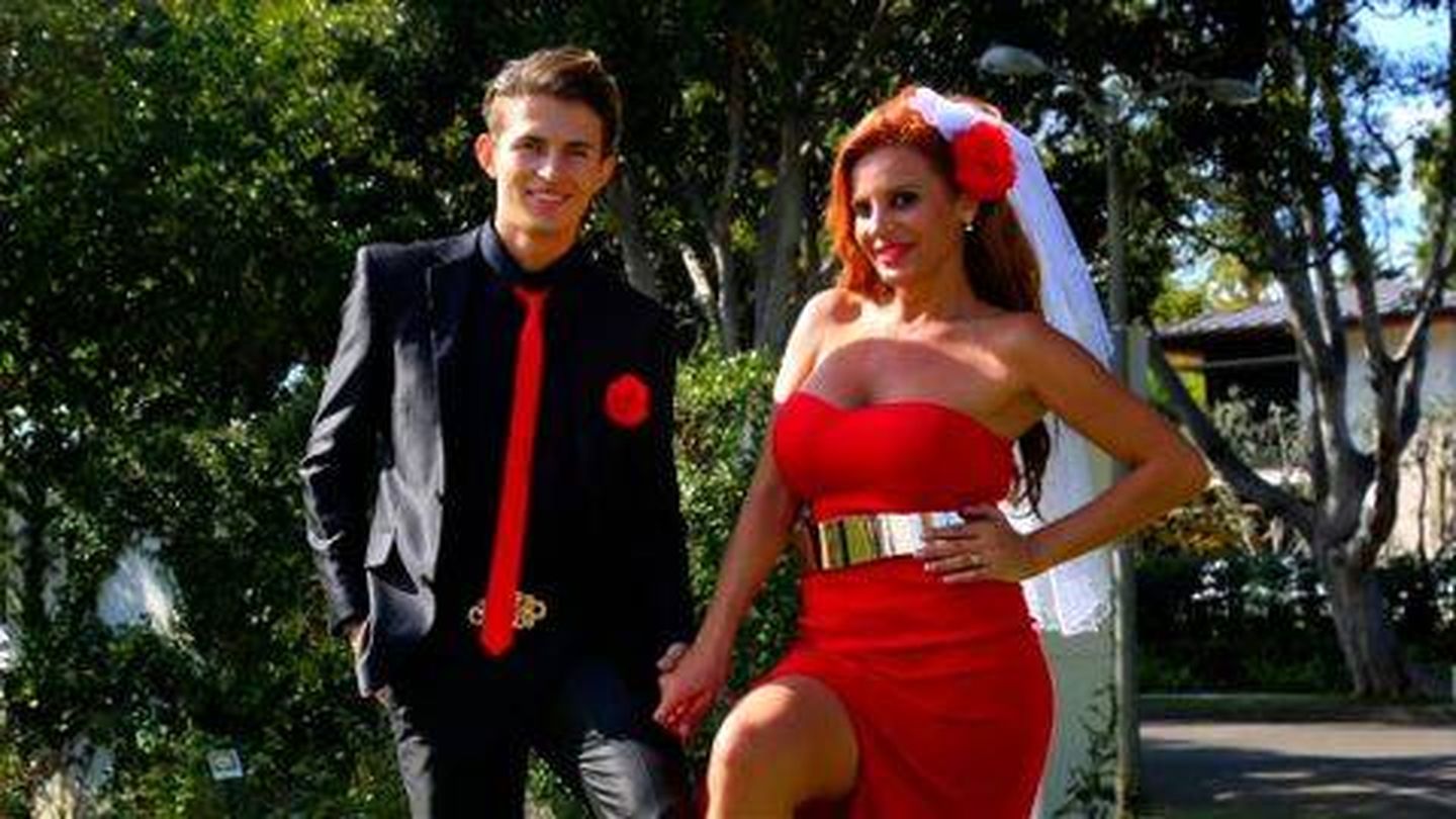 Juan Diego López y Sonia Monroy, el día de su boda. (Mediaset España)