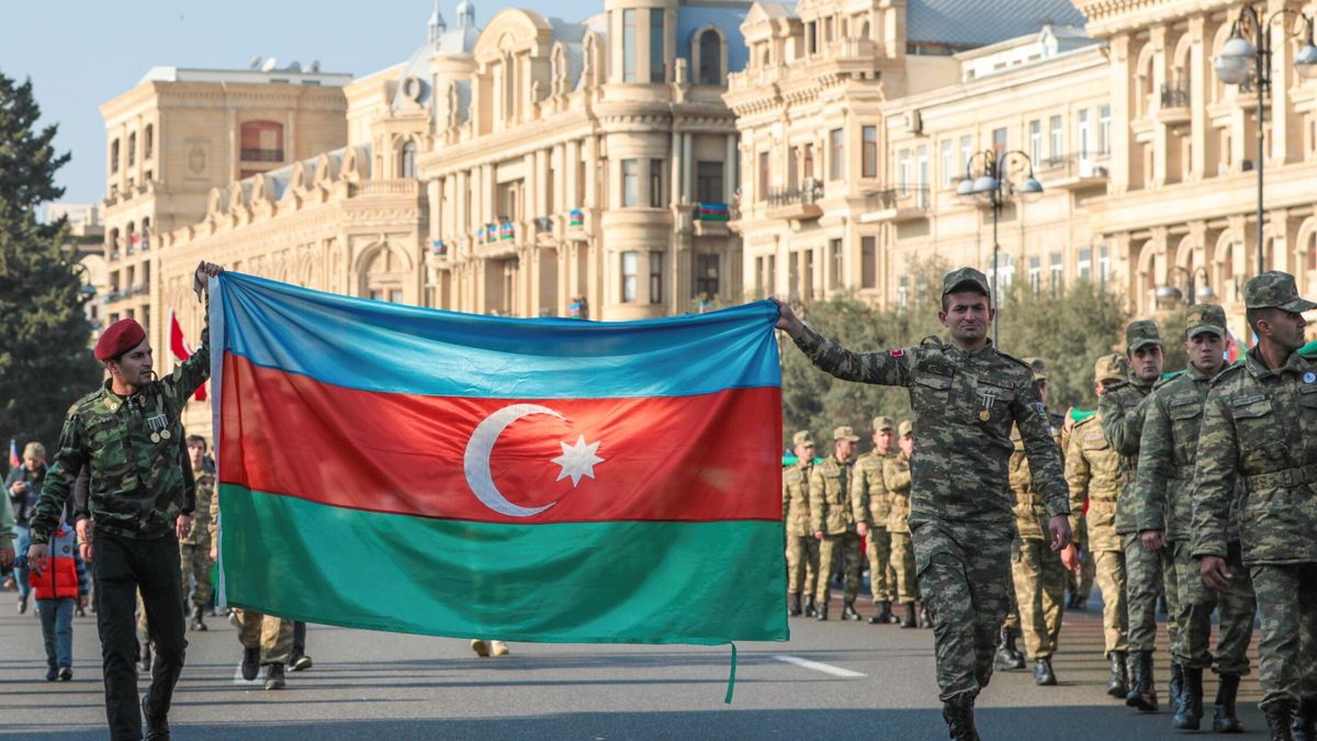 Azerbaiyán captura territorios en Karabaj en la operación militar "Venganza"