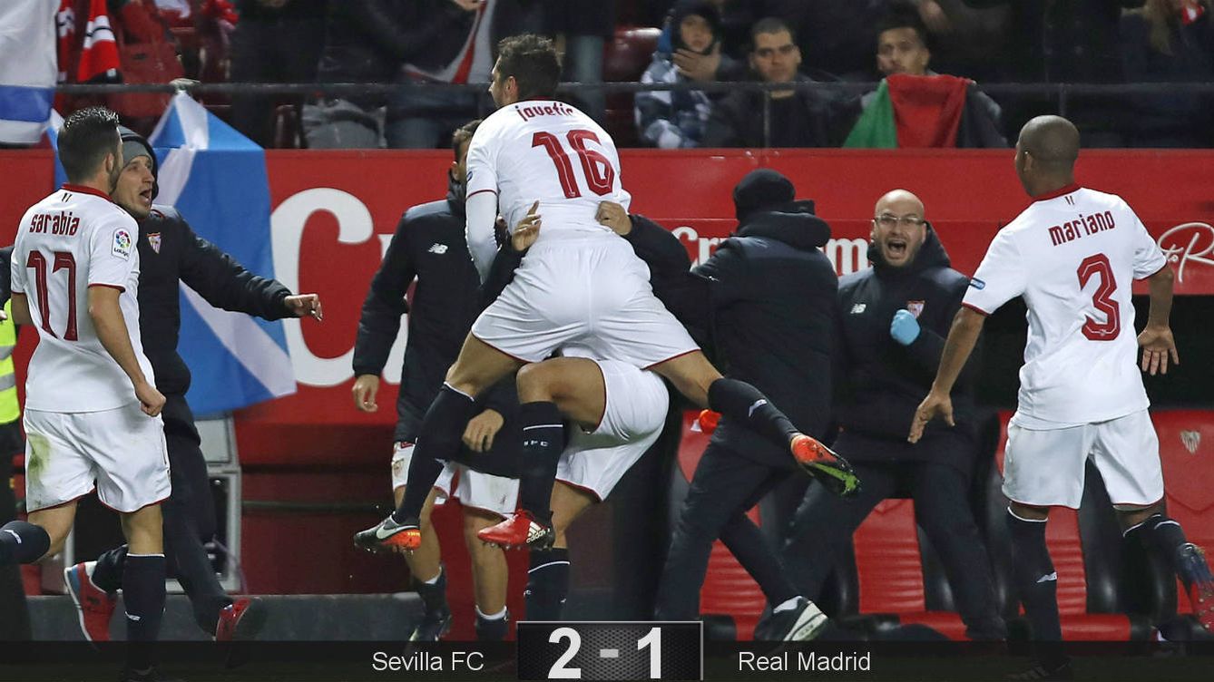 Foto: Jovetic marcó su segundo gol al Madrid en su segundo partido. (Julio Muñoz/EFE)
