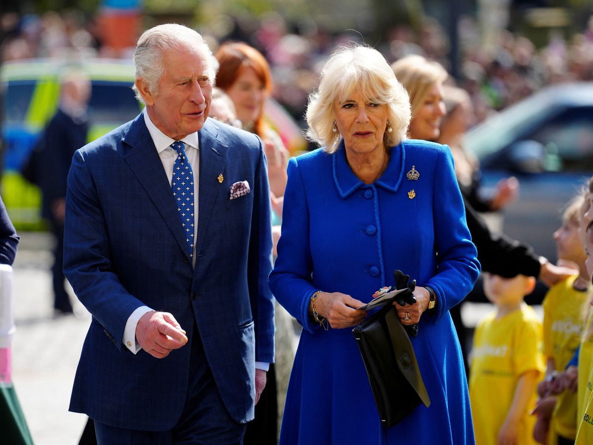 Foto: Los nuevos reyes británicos, en una imagen reciente. (Reuters/Pool/Jon Super)