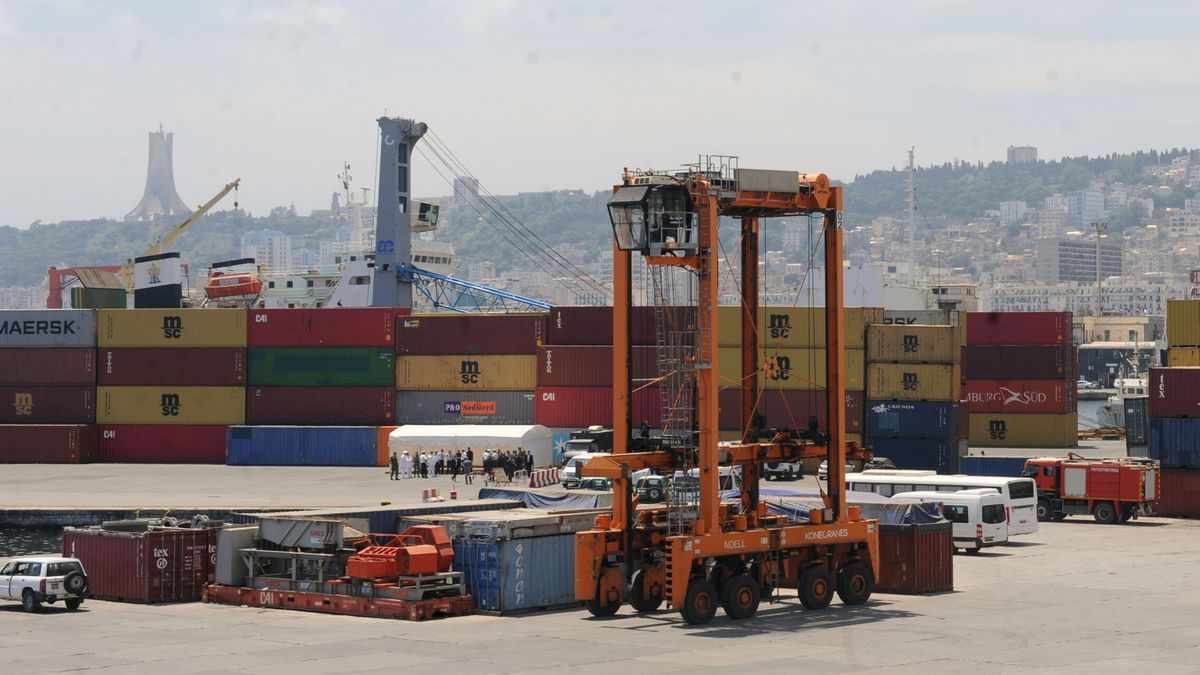 Así navegan tres exportadores españoles el veto de Argelia: "No es un socio fiable"