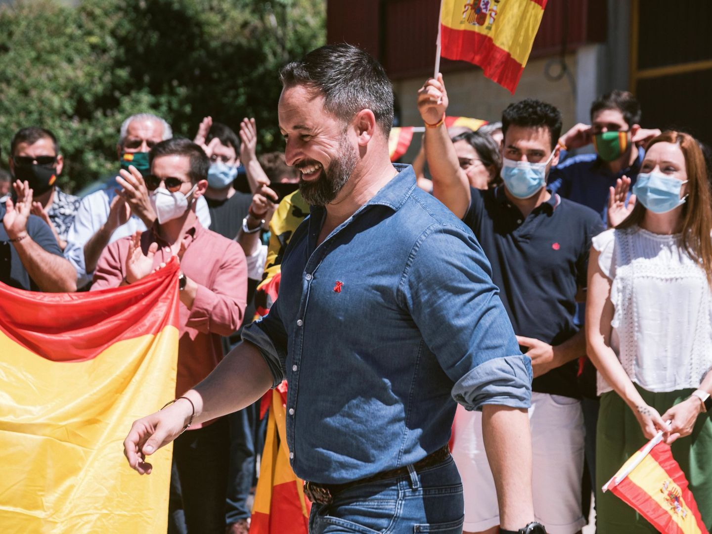 Santi Abascal, líder de Vox, en un acto de campaña en País Vasco el verano pasado. (EFE)