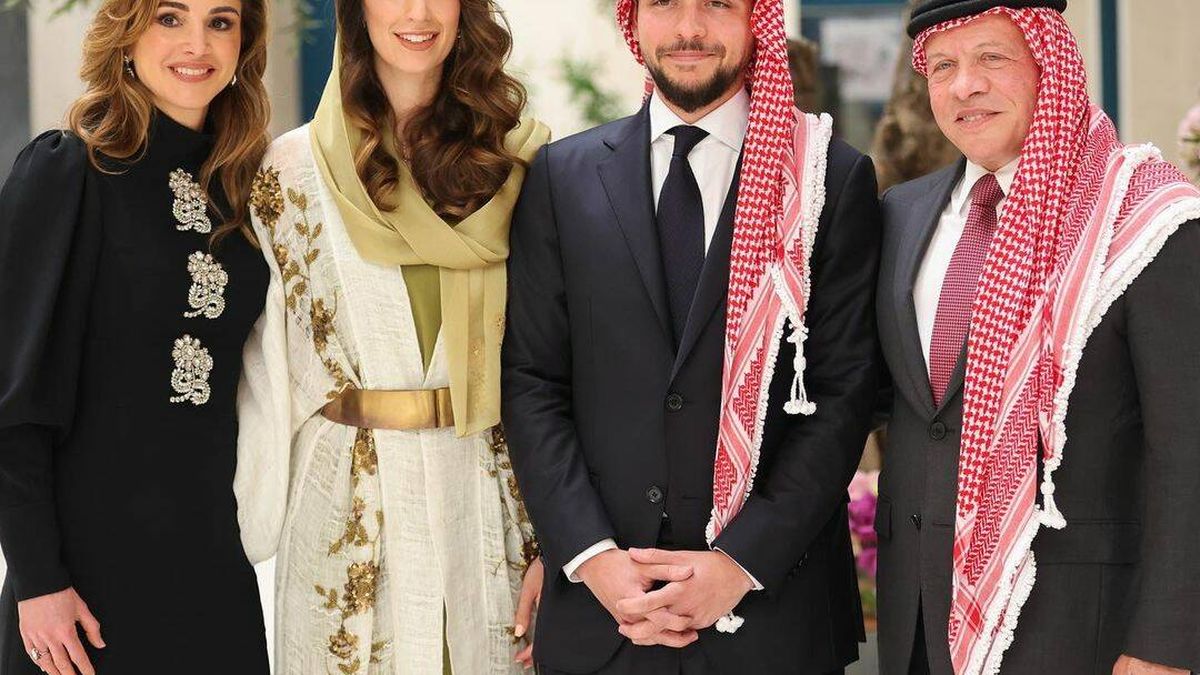 Abdalá y Rania de Jordania anuncian (por sorpresa) la boda de su hijo Hussein, el príncipe heredero