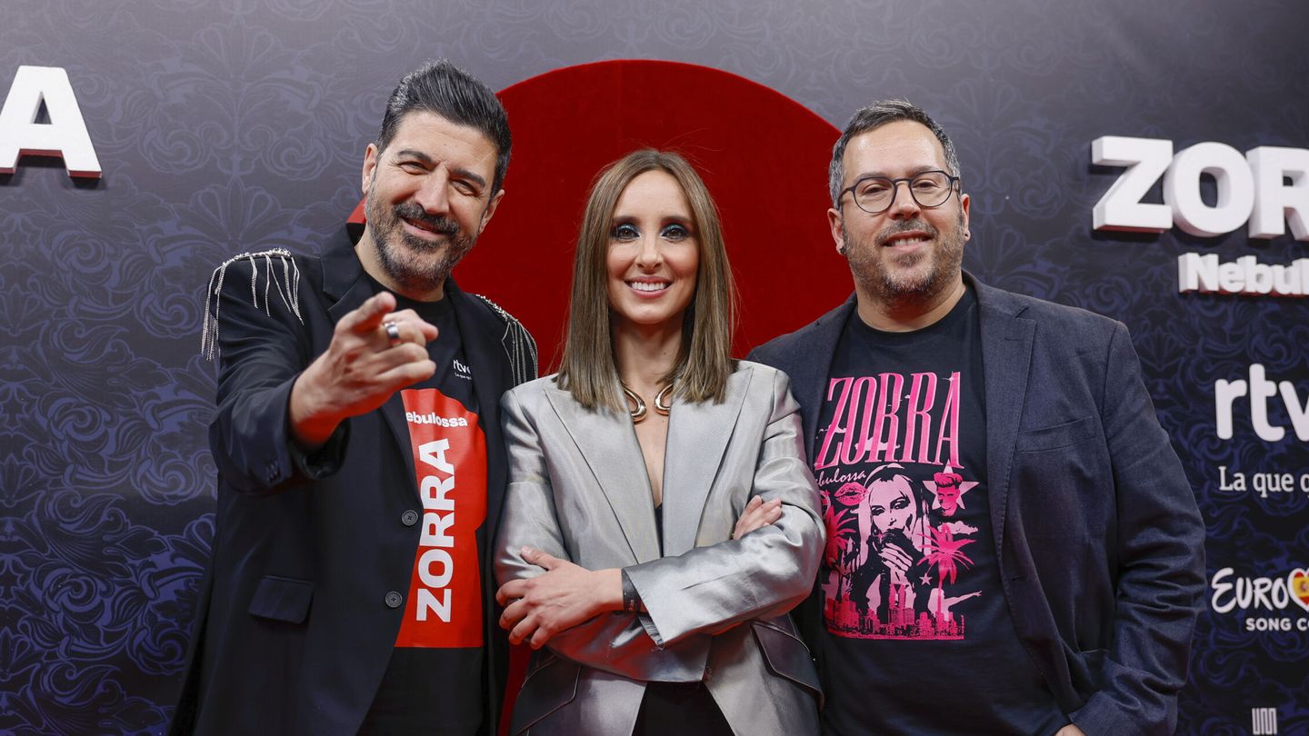 Tony Aguilar, Julia Varela y Víctor Escudero. (EFE/Daniel González) 