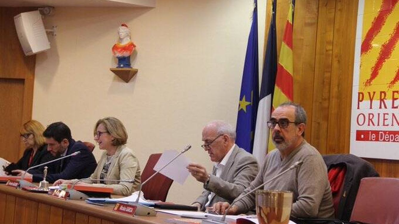 Foto: Pleno del Ayuntamiento de Elna. (Ayuntamiento de Elna)