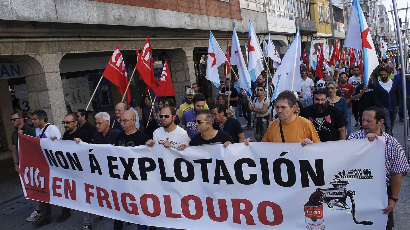 Manifestación contra Servicarne de trabajadores de Coren en Galicia. (EFE)
