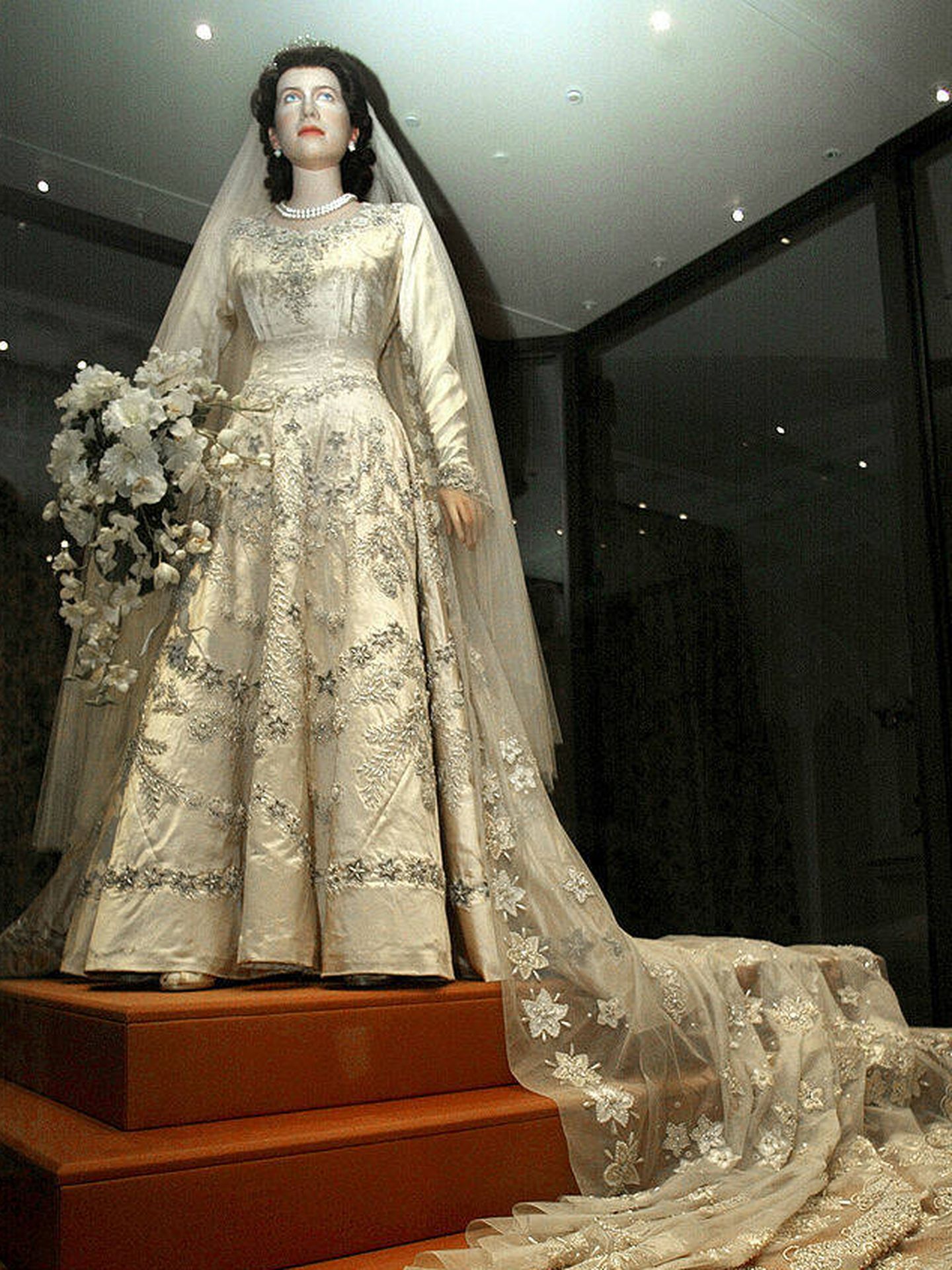 El vestido de novia, expuesto. (Getty)