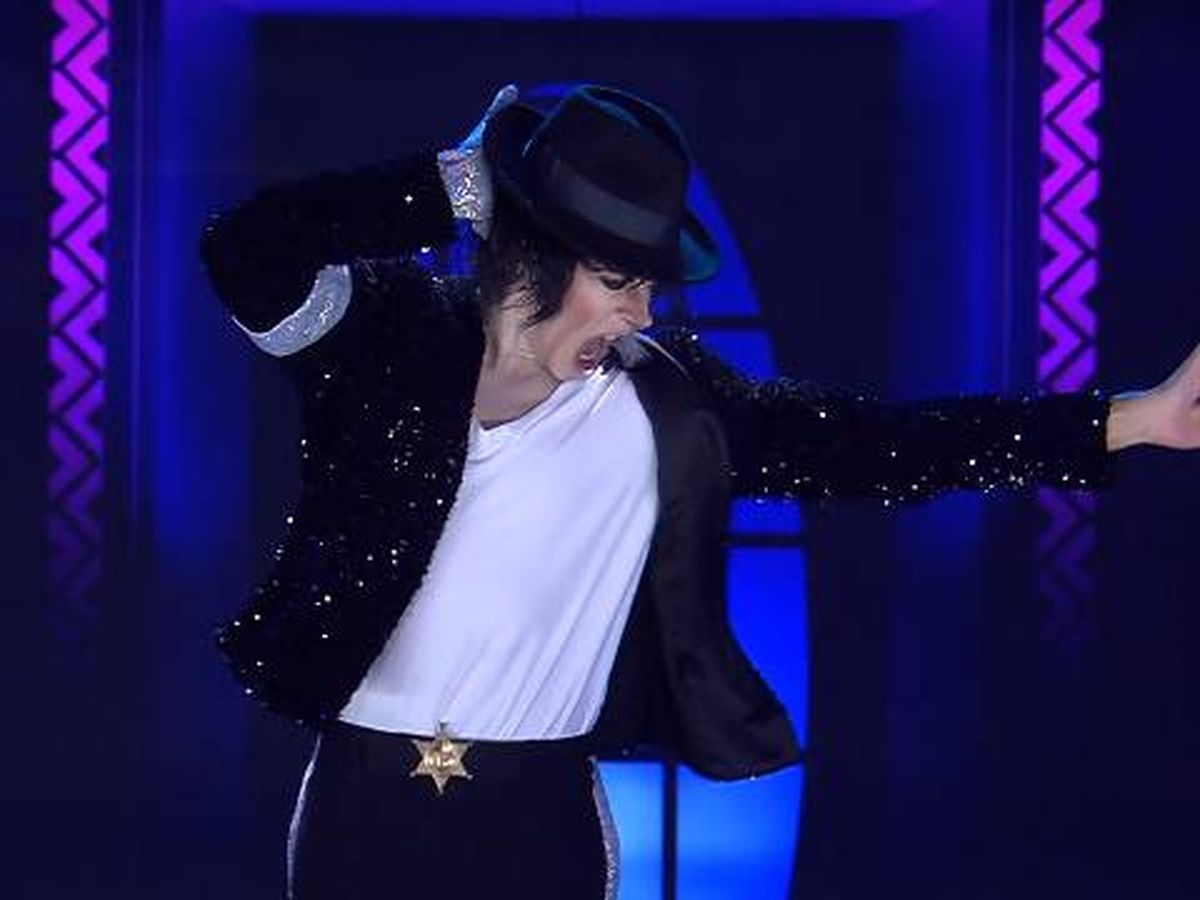 Foto: Alfred García caracterizado de Michael Jackson en 'Tu cara me suena'. (Atresmedia)