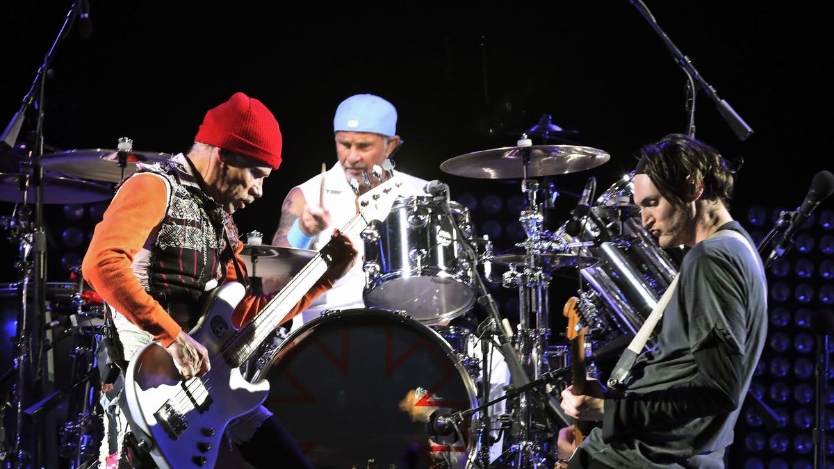 Cambio de guitarrista en Red Hot Chili Peppers: vuelve John Frusciante