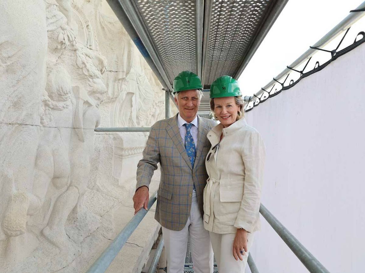 Foto: Los reyes Felipe y Matilde, visitando las obras. (Casa Real de Bélgica)