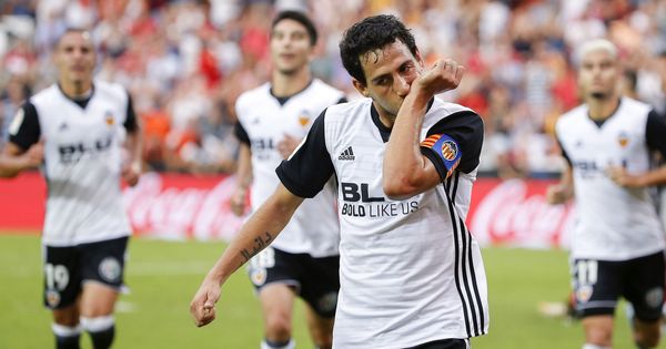 Foto: Dani Parejo celebra un gol marcado esta temporada. (EFE)