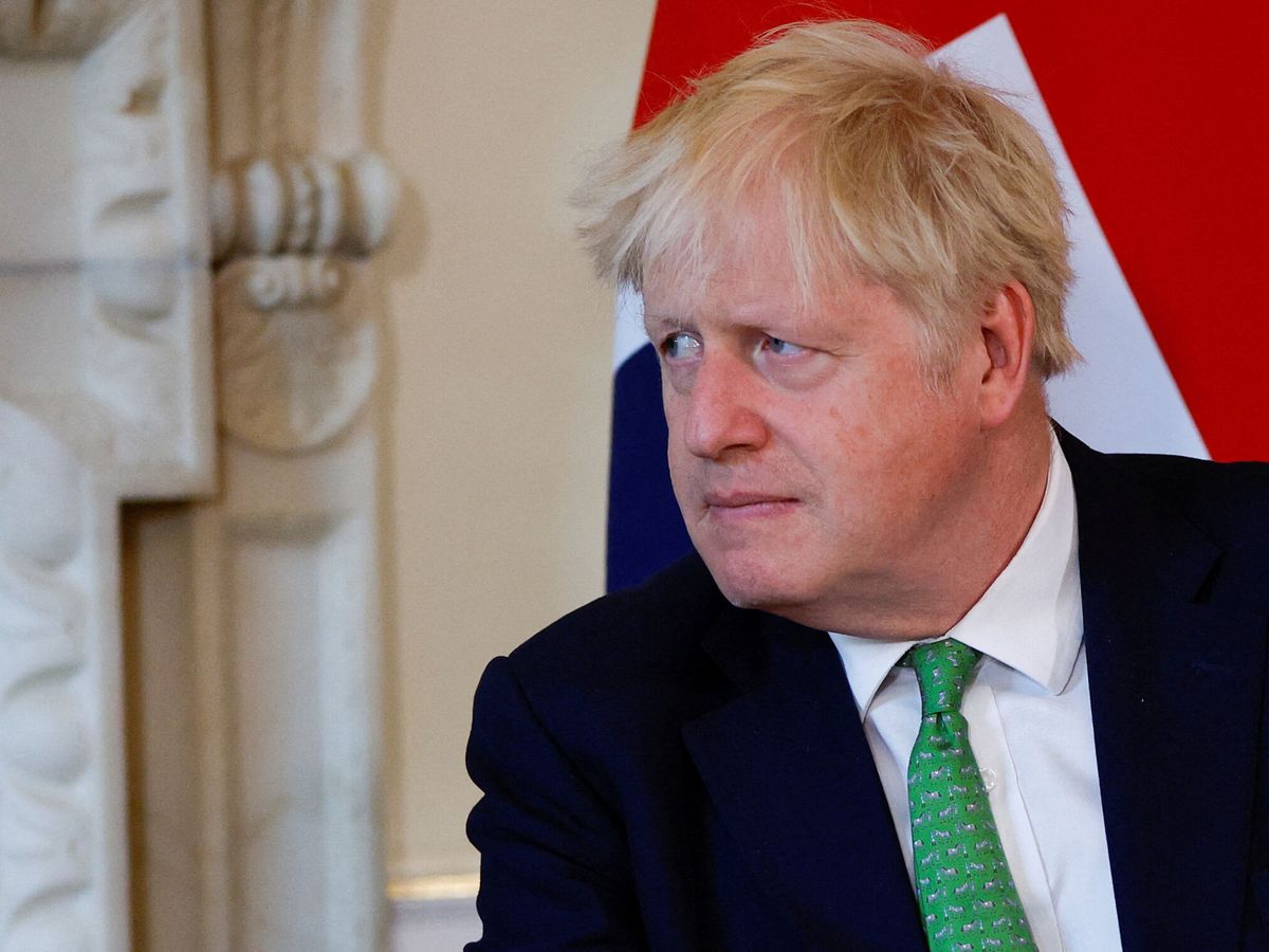 Foto: Boris Johnson en Downing Street. (Reuters/John Sibley)