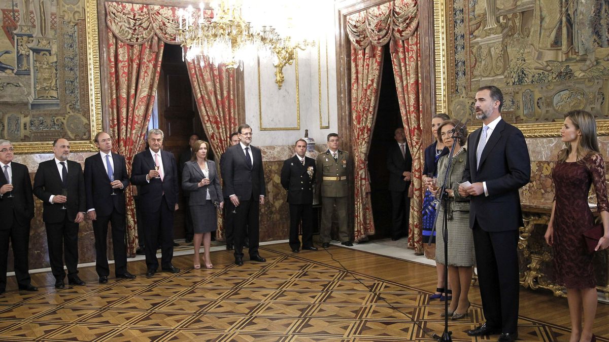 El PP y el PSOE reafirman su apoyo a la Monarquía en el estreno de Don Felipe