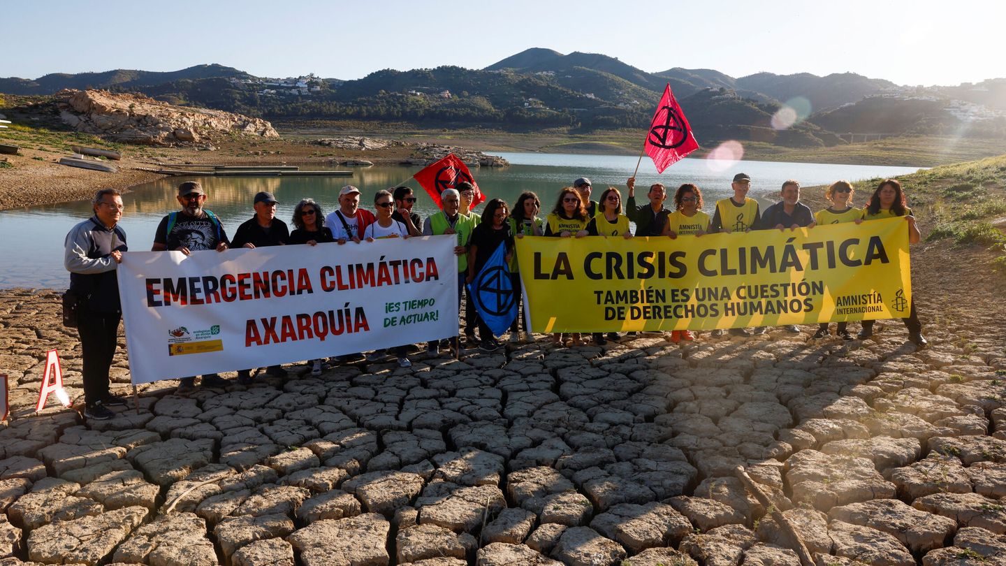 Protesta climática en Málaga. (Reuters/Jon Nazca)