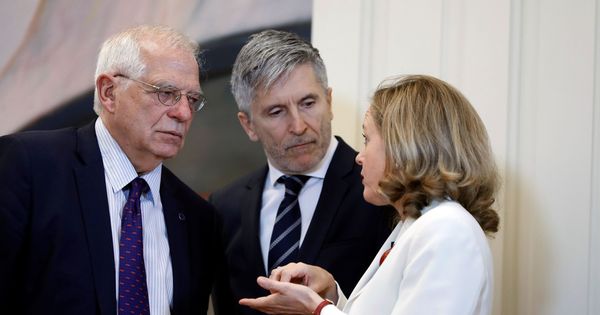 Foto: Los ministros de Exteriores, Interior y Economía, Josep Borrell, Fernando Grande-Marlaska y Nadia Calviño, el pasado 26 de julio en Madrid. (EFE)