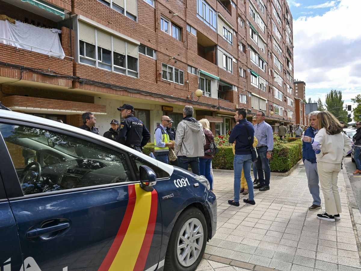 Foto: La Policía Nacional investiga como violencia machista el asesinato de una mujer de 32 años en Palencia. (EFE/Almudena Álvarez)