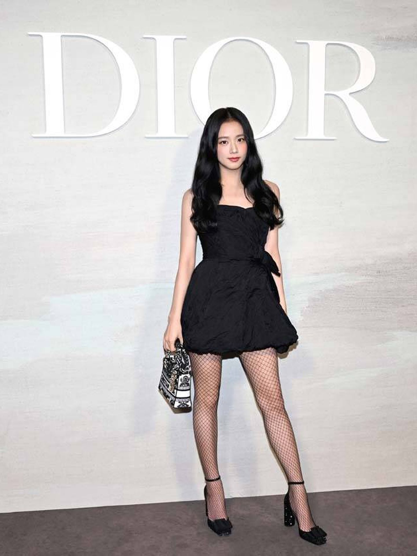 Jisoo asiste al desfile de Dior de París. (Cortesía)