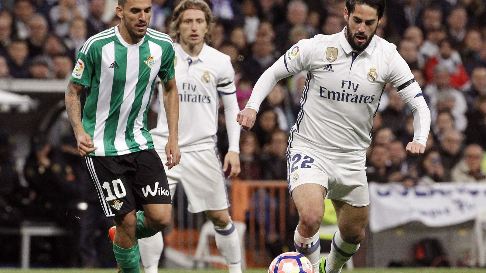 Foto: Dani Ceballos, durante un partido entre Real Madrid y Betis. (EFE)