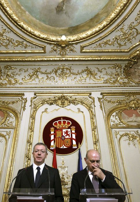 Foto: Los ministros de Justicia, Alberto Ruiz-Gallardón, y el de Interior, Jorge Fernández Díaz. (EFE)