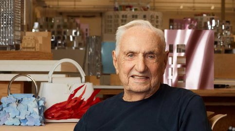 El matrimonio millonario entre el lujo y la arquitectura (o qué hace Frank Gehry diseñando bolsos)