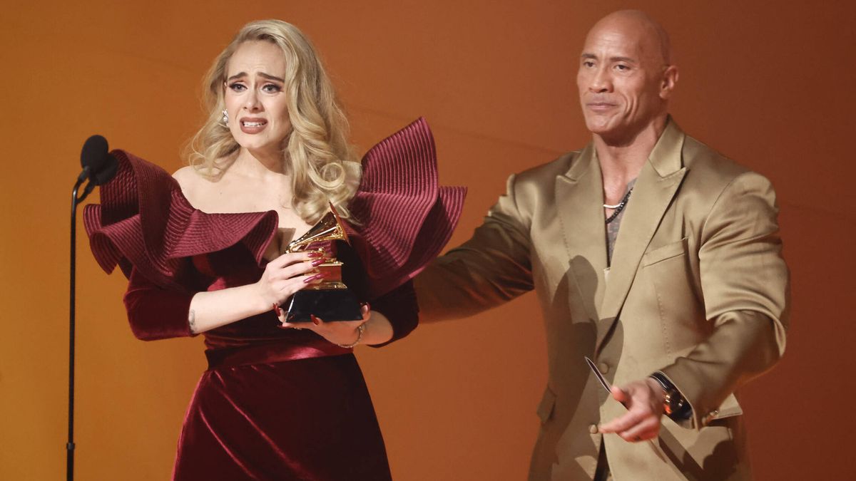 El momentazo de Adele y La Roca, las caras virales de Ben Affleck... Todas las anécdotas de los Premios Grammy 2023