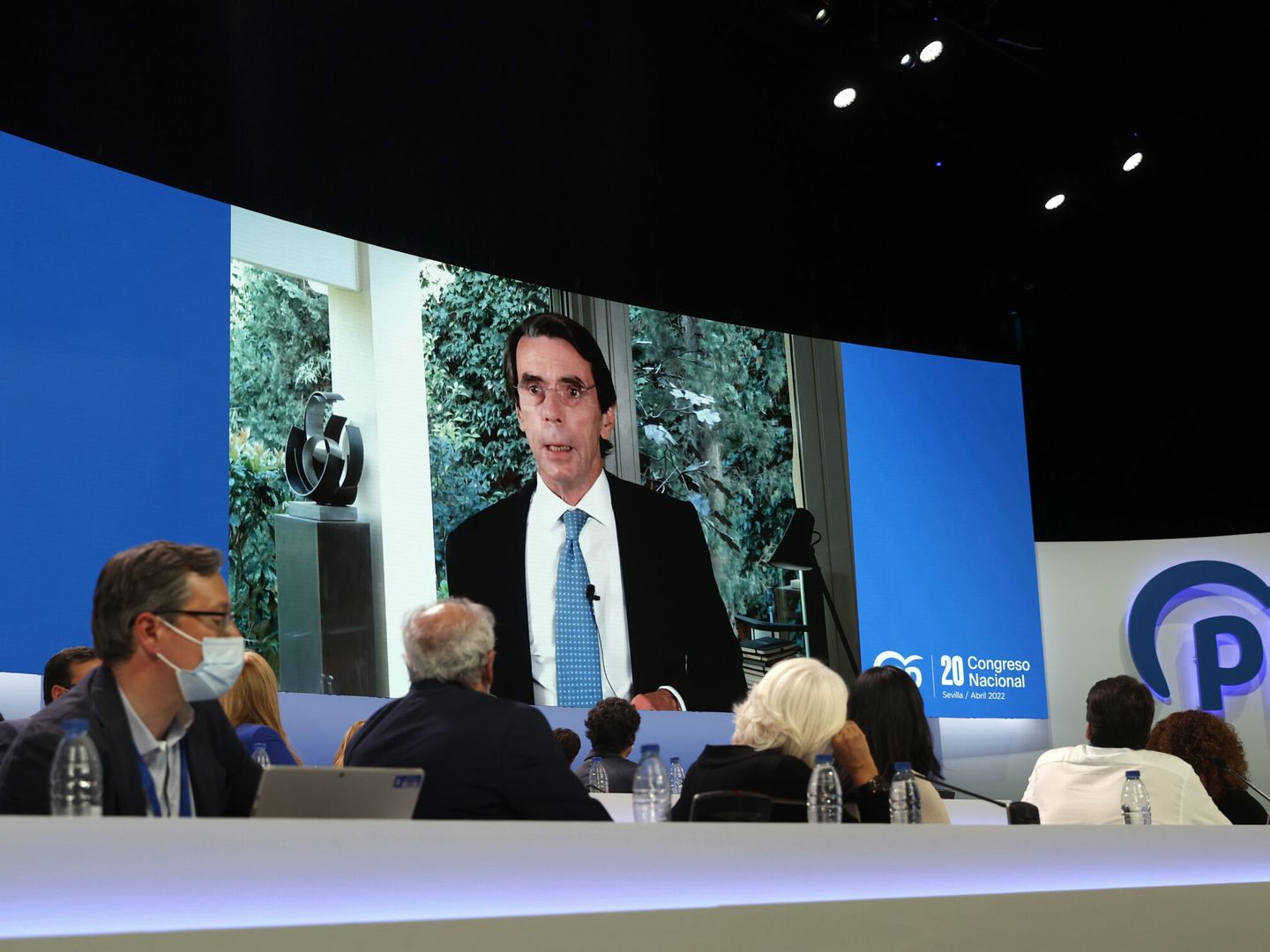 Aznar interviene por videoconferencia en el XX Congreso Nacional del PP. (EFE/Julio Muñoz)
