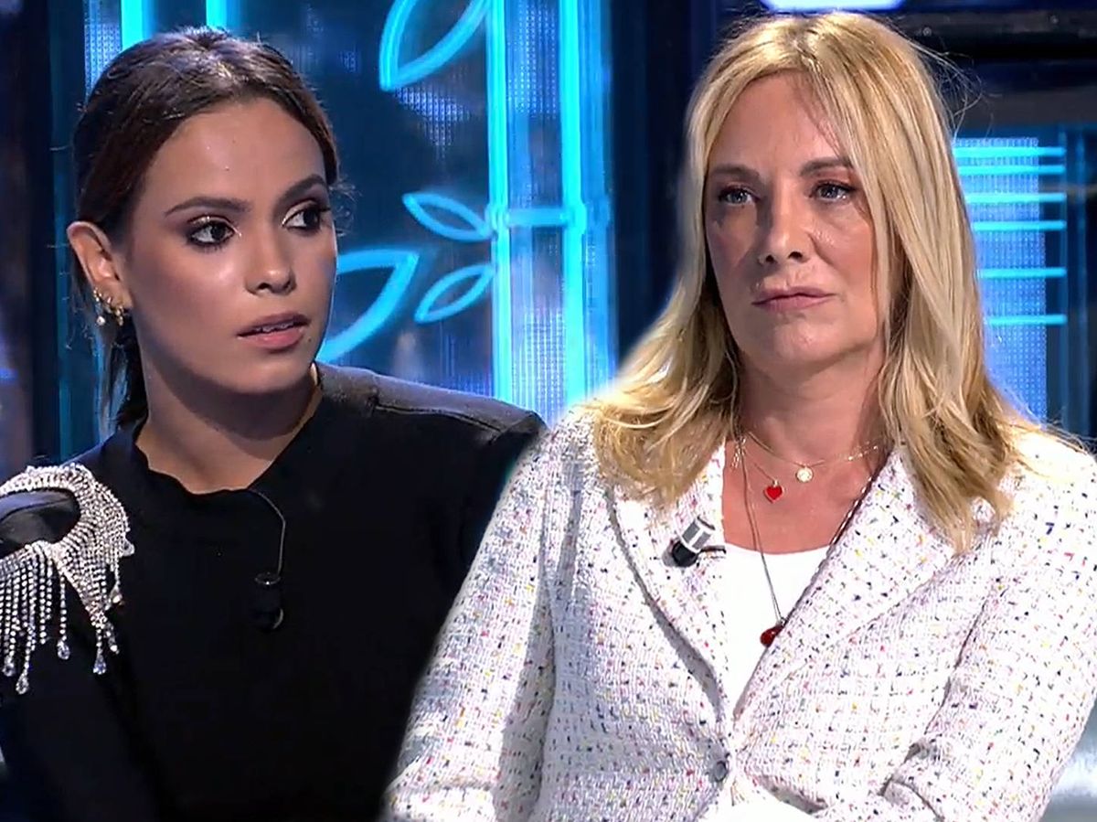 Foto: Gloria Camila y Belén Rodríguez, en 'Supervivientes'. (Mediaset)