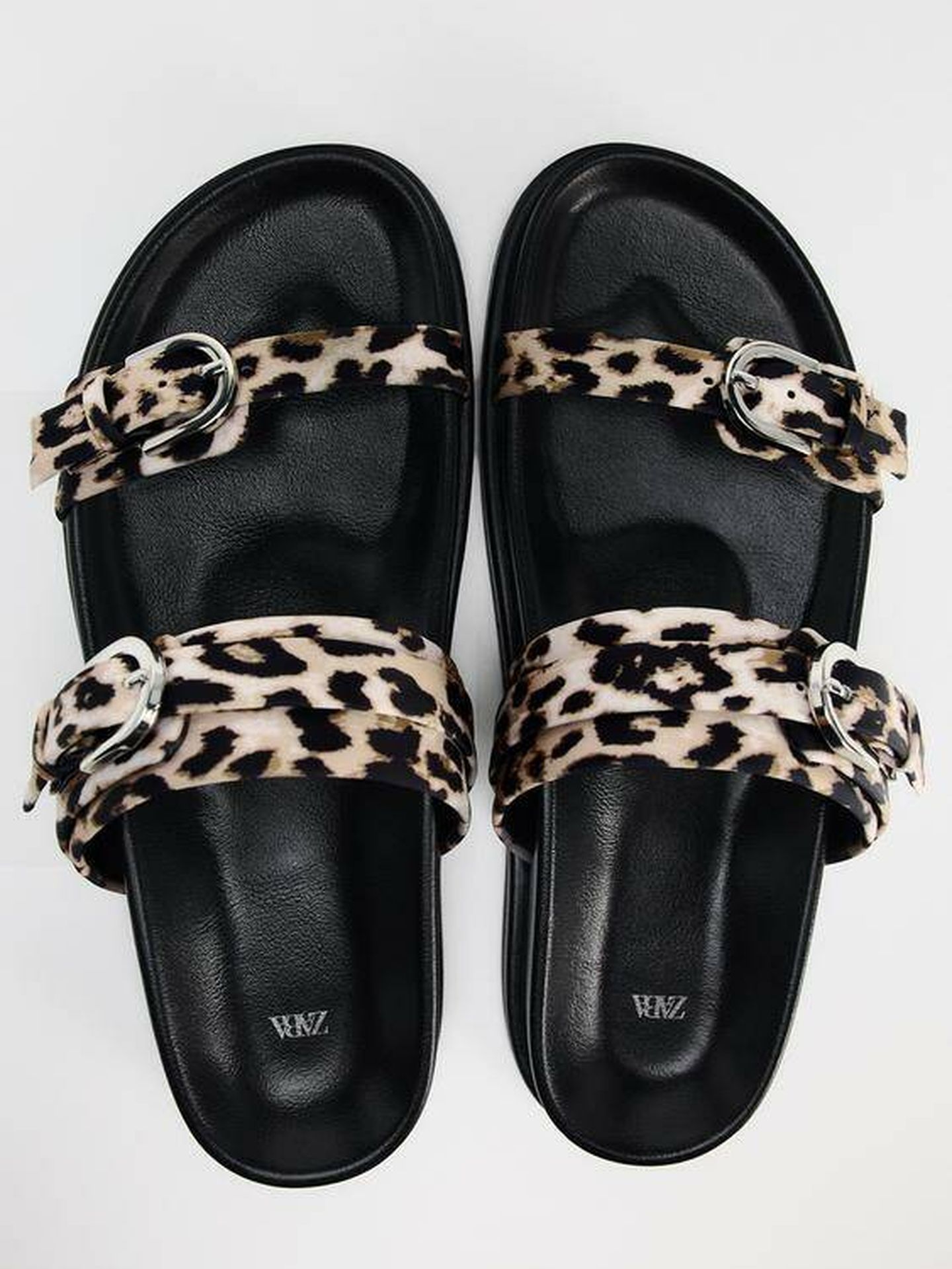 Unas sandalias de la nueva colección de Zara. (Cortesía)