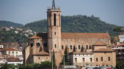 La escapada termal perfecta para el otoño está en Barcelona: aguas calientes y un casco histórico con restos romanos