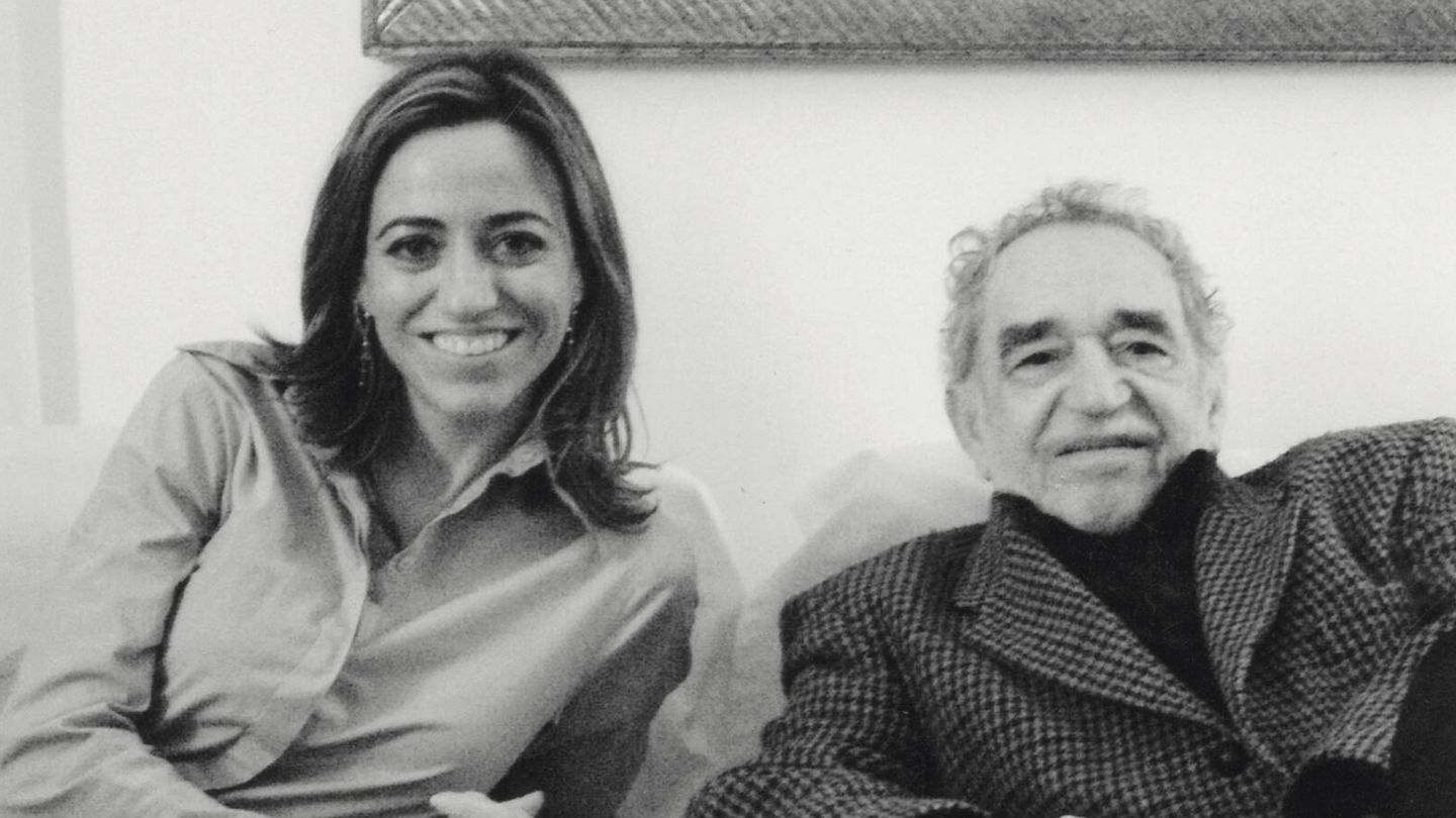 Carme Chacón y Gabriel García Márquez, en una de sus fotos más queridas. (Cortesía)