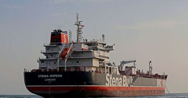 Foto: Stena impero es visto en el puerto de At Bandar Abbas. (Reuters)