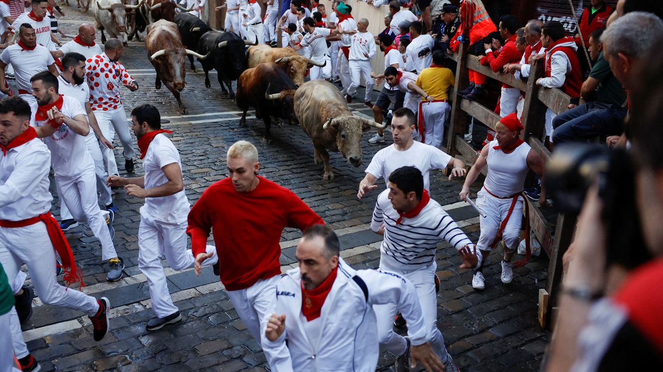 Foto: Primer encierro de San Fermín 2022 hoy, 7 de julio, en directo. Foto: Reuters