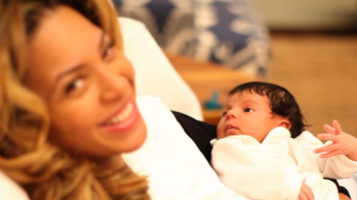 Beyoncé zanja la polémica sobre su supuesto falso embarazo