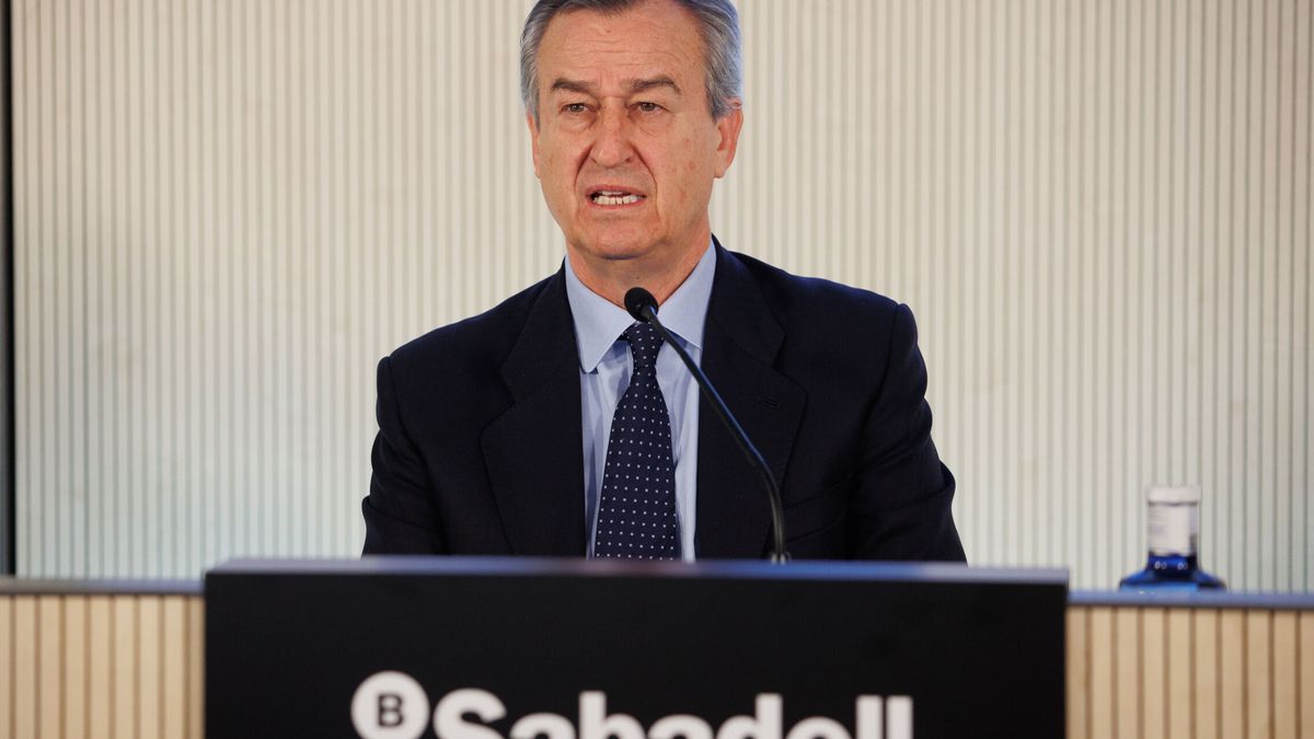 El CEO del Sabadell hace gira por las oficinas para impulsar el negocio en plena opa hostil