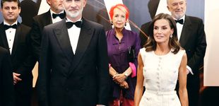 Post de La reina Letizia en los Mariano de Cavia: un premio a un colega del cine y un vínculo que permanece intacto 20 años después