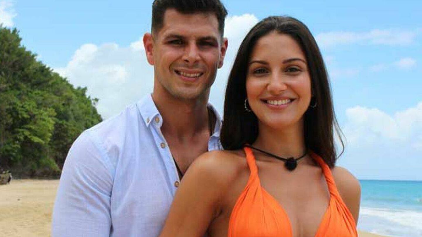 Alejandro Nieto y Tania, pareja de 'La isla de las tentaciones 4'. (Mediaset)