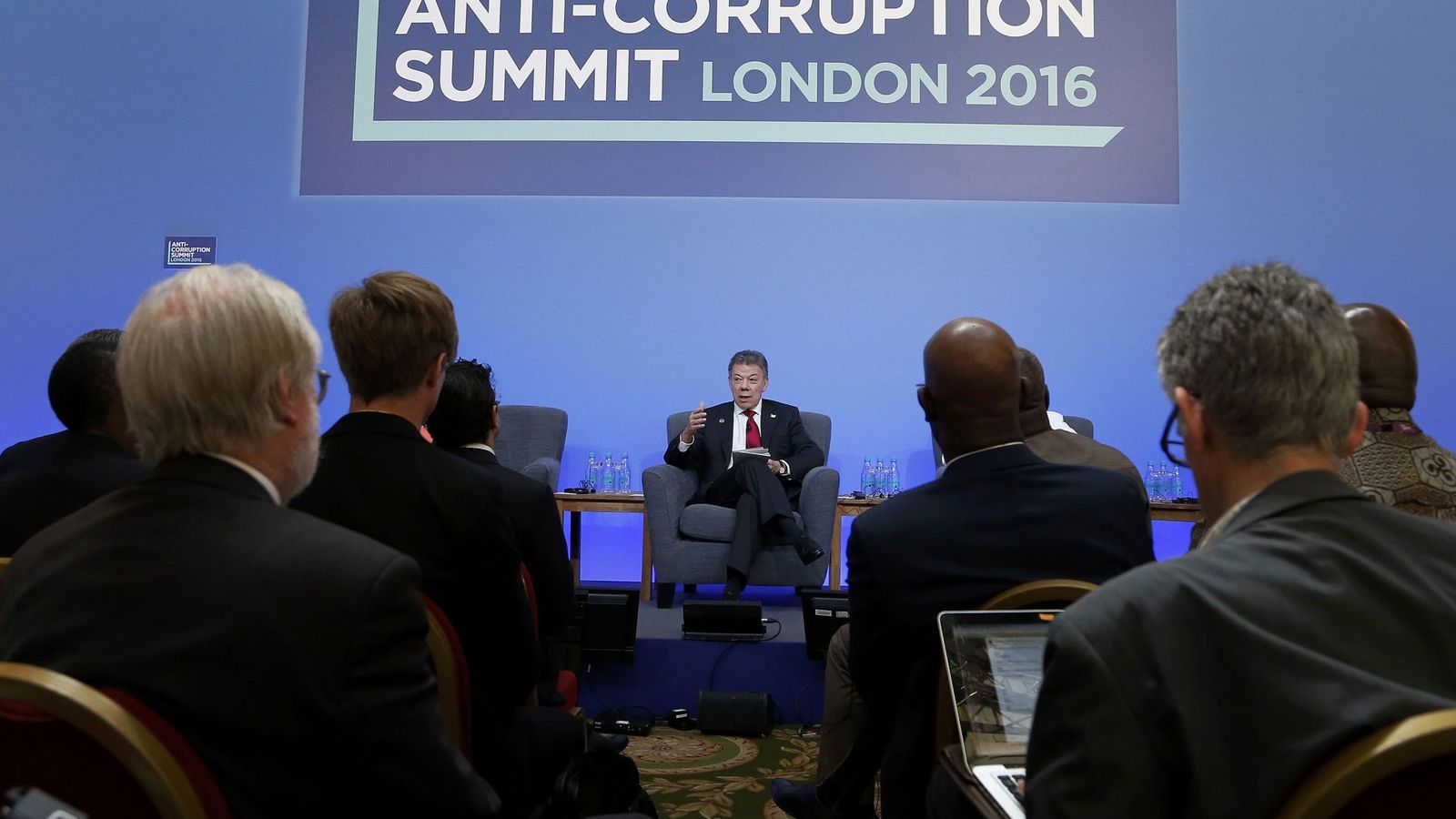Foto: El presidente de Colombia, Juan Manuel Santos, durante la cumbre anticorrupción celebrada en Londres. (Reuters)
