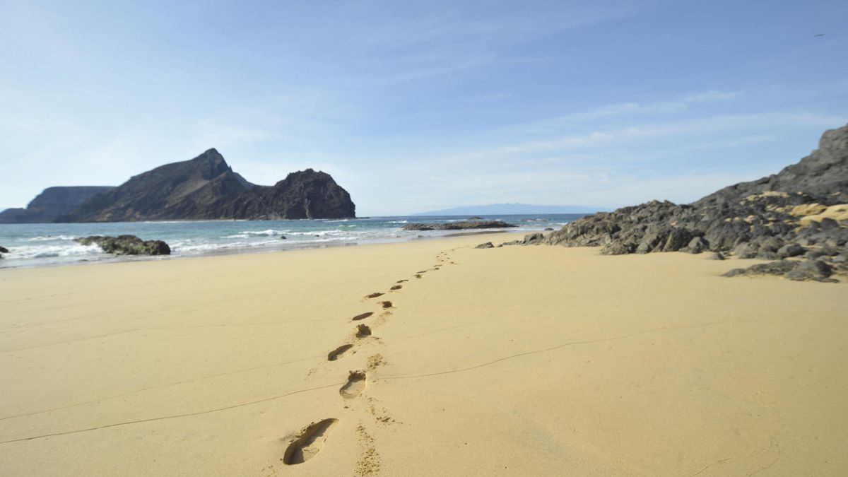 De Cascais a Madeira: diez playas para perderte en Portugal