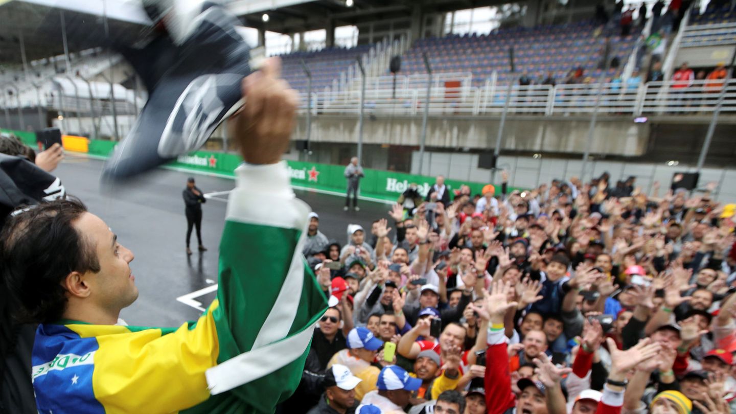 Massa, ídolo de masas tras el GP de Brasil de 2016. (Reuters)