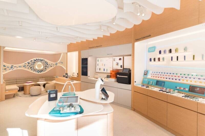 Foto de IQOS abre en Zaragoza su boutique más innovadora inspirada en la ciencia y el cierzo coincidiendo con las fiestas del Pilar
