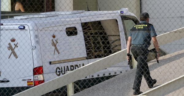 Foto: Un Guardia Civil en la cárcel de Soto del Real en una foto de archivo. (EFE)